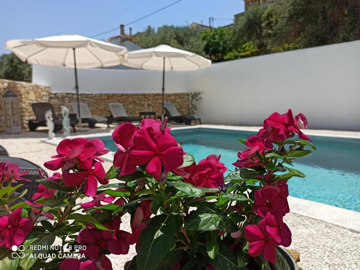 Avra Villa Gaios Luaran gambar