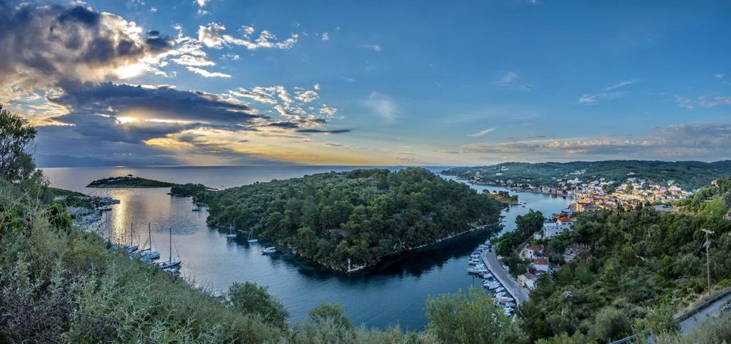 Avra Villa Gaios Bilik gambar